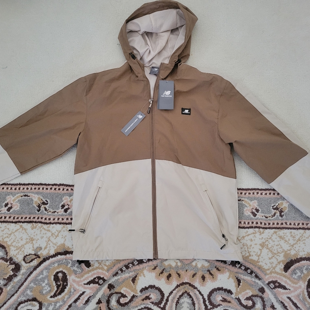 New Balance Two-Tone Hooded Windbreaker Jacket - Taupe & Cream